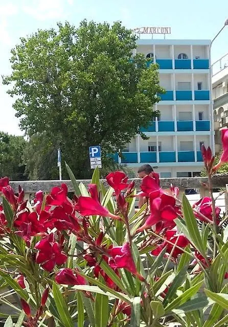 ***  Hotel Spiaggia Marconi ريميني إيطاليا